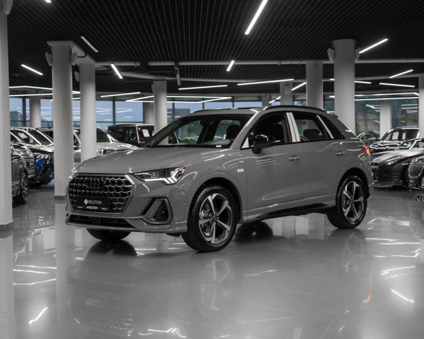 Audi Q3 II (F3) Москва  - изображение 1