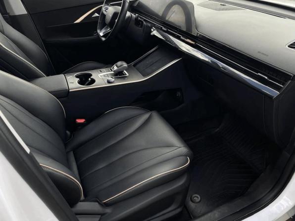 Omoda C5 I с пробегом 2023 года, цена 1 795 000 рублей, 23036 км, внедорожник, Автокод Объявления