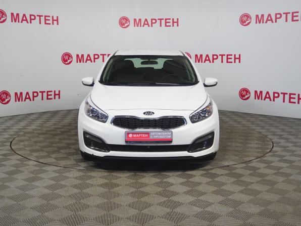 Kia Ceed II Рестайлинг с пробегом 2018 года, цена 1 483 000 рублей, 54853 км, хэтчбек, Автокод Объявления