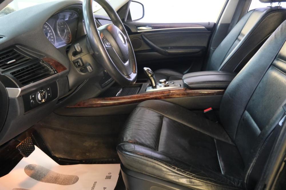BMW X5 II (E70) Омск  - изображение 8