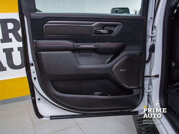 Ram 1500 V Рестайлинг с пробегом 2025 года, цена 10 999 000 рублей, 42 км, offers.body_type.unknown, Автокод Объявления