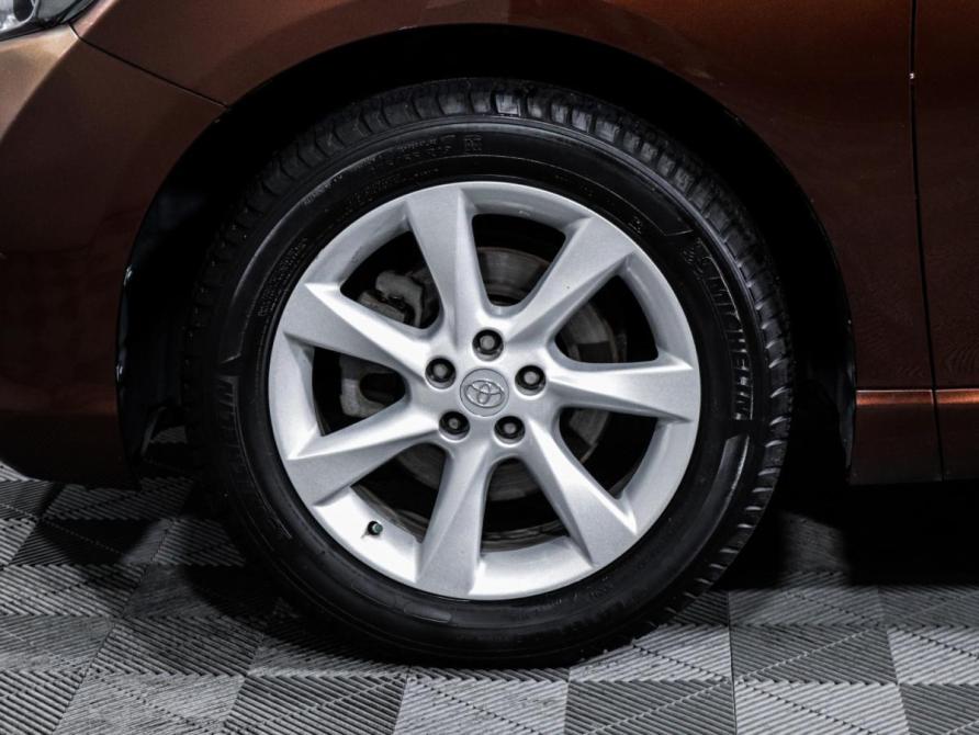 Toyota Venza I Рестайлинг Москва  - изображение 16