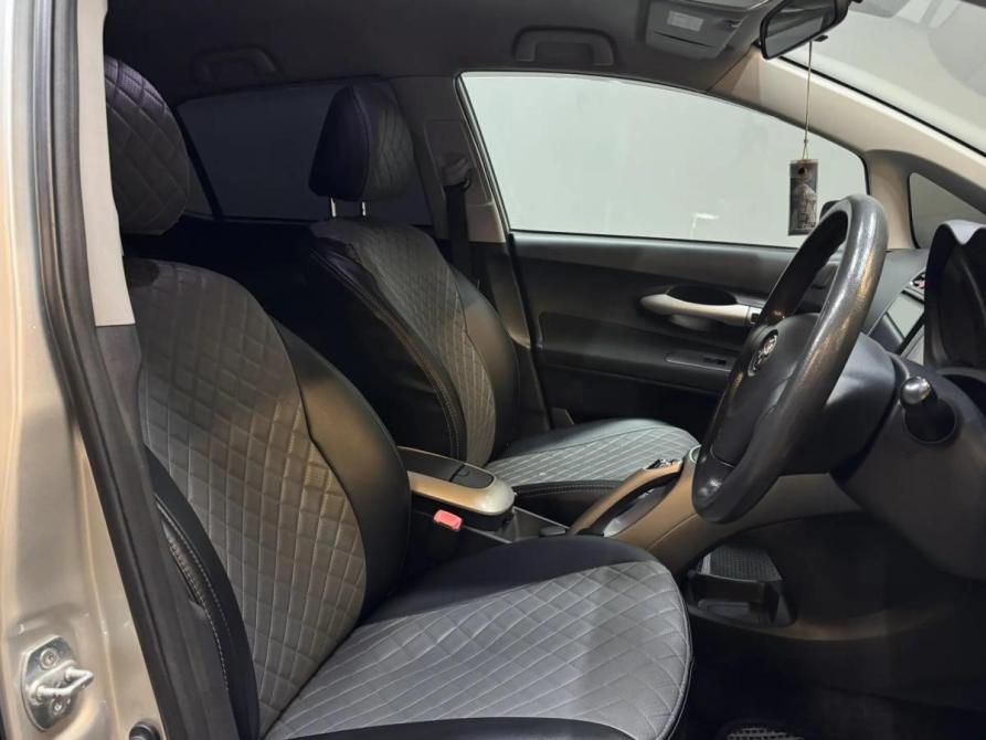 Toyota Auris I Красноярск  - изображение 10