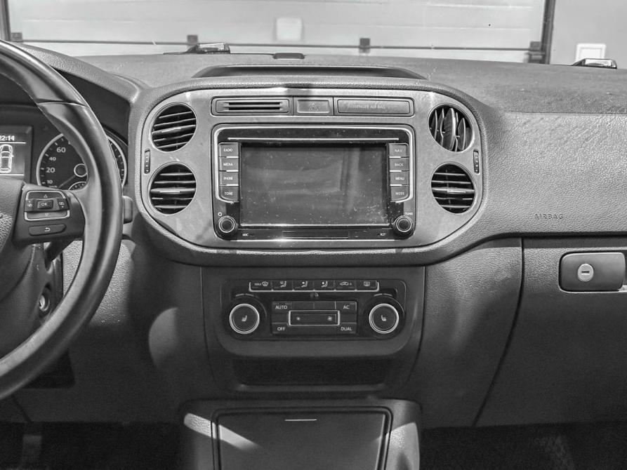 Volkswagen Tiguan I Рестайлинг Екатеринбург  - изображение 18