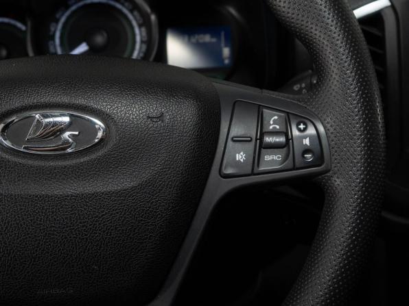 Lada (ВАЗ) XRAY I с пробегом 2018 года, цена 860 000 рублей, 131125 км, хэтчбек, Автокод Объявления