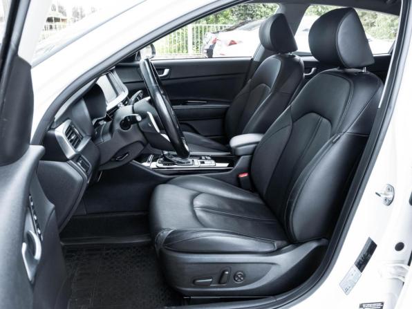 Kia Optima IV с пробегом 2018 года, цена 1 898 700 рублей, 99989 км, седан, Автокод Объявления
