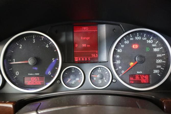 Volkswagen Touareg I Рестайлинг с пробегом 2008 года, цена 899 000 рублей, 366000 км, внедорожник, Автокод Объявления
