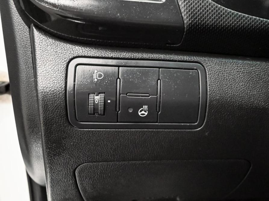 Hyundai Solaris I Рестайлинг Екатеринбург  - изображение 18