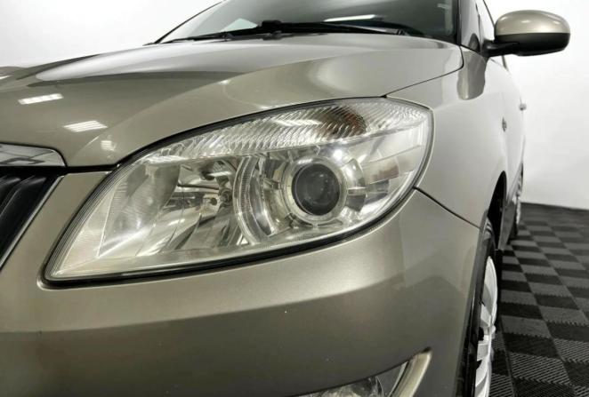 Skoda Fabia II Рестайлинг с пробегом 2012 года, цена 580 000 рублей, 201816 км, универсал, Автокод Объявления