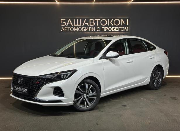 Changan Eado Plus с пробегом 2024 года, цена 1 800 000 рублей, 8181 км, седан, Автокод Объявления