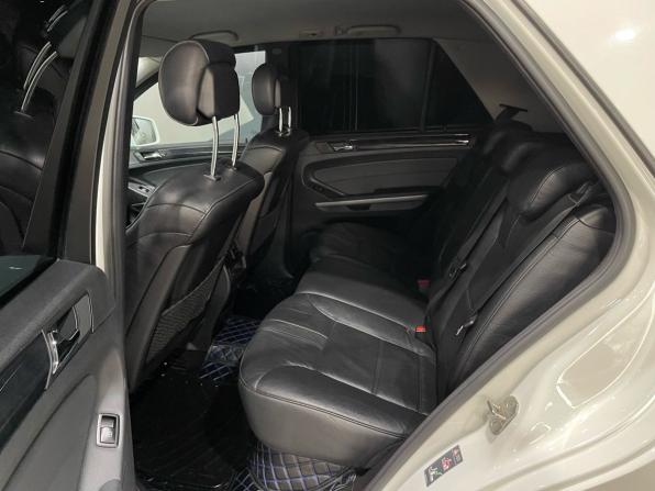 Mercedes-Benz M-Класс II (W164) Рестайлинг с пробегом 2010 года, цена 1 500 000 рублей, 271329 км, внедорожник, Автокод Объявления