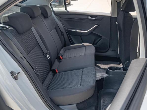 Volkswagen Polo VI с пробегом 2022 года, цена 1 550 000 рублей, 98135 км, лифтбек, Автокод Объявления