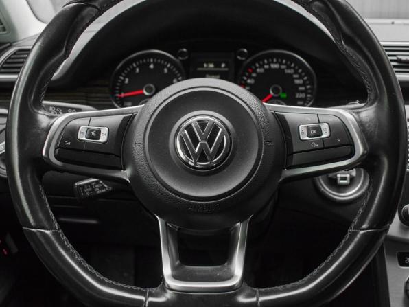 Volkswagen Passat CC I Рестайлинг с пробегом 2014 года, цена 1 465 000 рублей, 120881 км, седан, Автокод Объявления