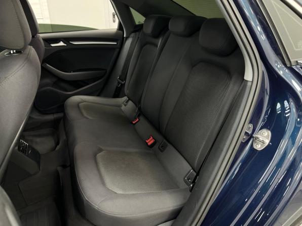 Audi A3 III (8V) Рестайлинг с пробегом 2018 года, цена 1 999 001 рубль, 111527 км, седан, Автокод Объявления