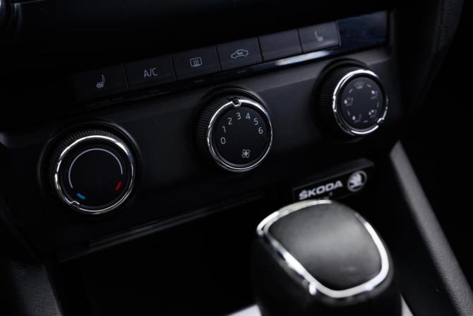 Skoda Octavia III (A7) с пробегом 2014 года, цена 1 150 000 рублей, 220837 км, лифтбек, Автокод Объявления