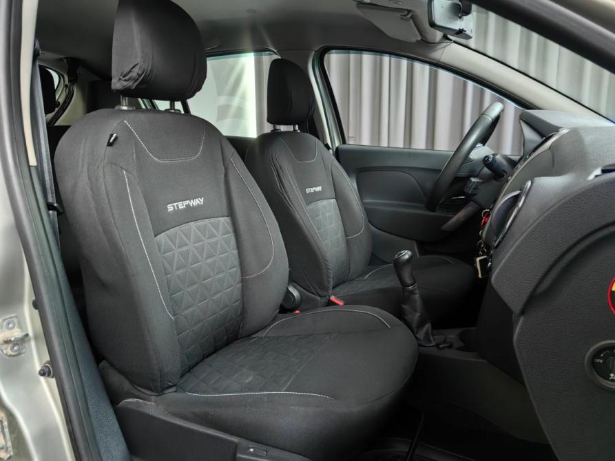 Renault Sandero II Москва  - изображение 8