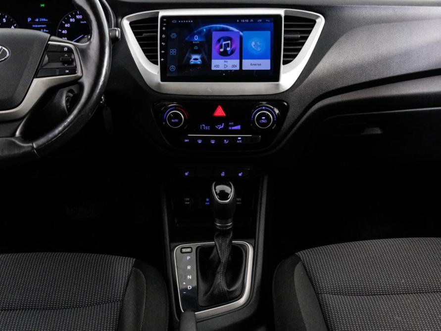 Hyundai Solaris II Санкт-Петербург  - изображение 12