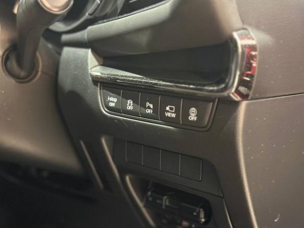 Mazda 3 IV (BP) с пробегом 2021 года, цена 1 885 000 рублей, 43000 км, хэтчбек, Автокод Объявления