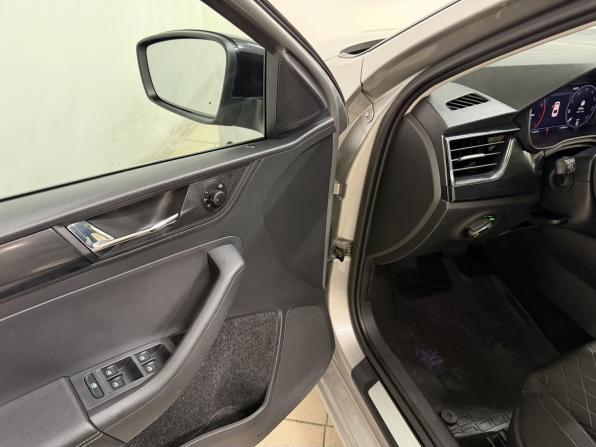 Skoda Rapid II с пробегом 2021 года, цена 1 749 000 рублей, 113399 км, лифтбек, Автокод Объявления