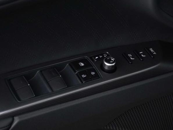 Toyota Camry IX (XV80) China Market Рестайлинг с пробегом 2026 года, цена 4 738 888 рублей, 13 км, седан, Автокод Объявления