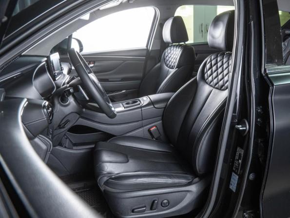 Hyundai Santa Fe IV Рестайлинг с пробегом 2022 года, цена 4 430 000 рублей, 12820 км, внедорожник, Автокод Объявления