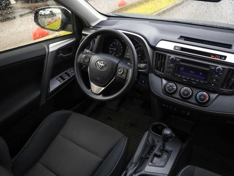 Toyota RAV4 IV (XA40) Рестайлинг Санкт-Петербург  - изображение 11