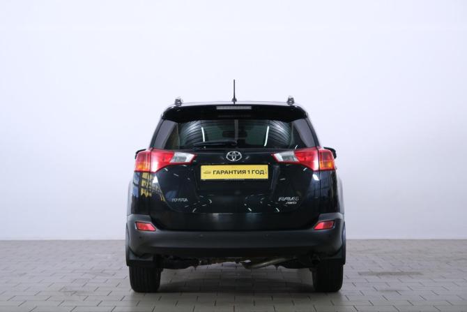 Toyota RAV4 IV (XA40) с пробегом 2013 года, цена 2 349 000 рублей, 143000 км, внедорожник, Автокод Объявления