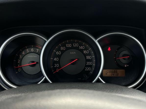 Nissan Tiida I Рестайлинг с пробегом 2010 года, цена 830 000 рублей, 108685 км, седан, Автокод Объявления