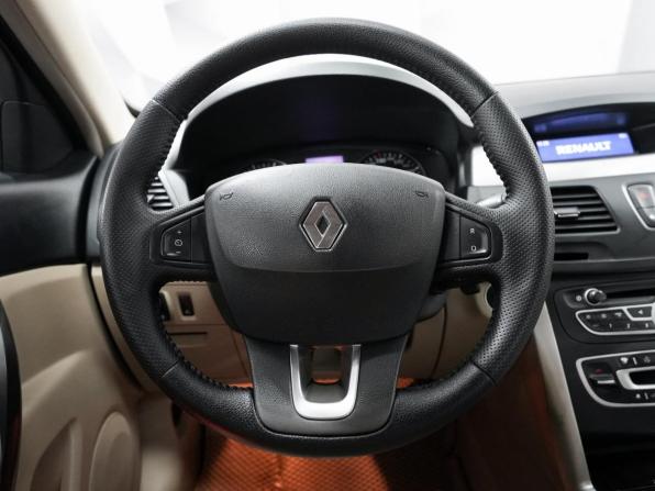 Renault Latitude I с пробегом 2011 года, цена 742 000 рублей, 230000 км, седан, Автокод Объявления