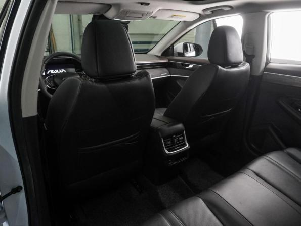 Dongfeng Shine Max с пробегом 2023 года, цена 1 797 000 рублей, 21267 км, седан, Автокод Объявления