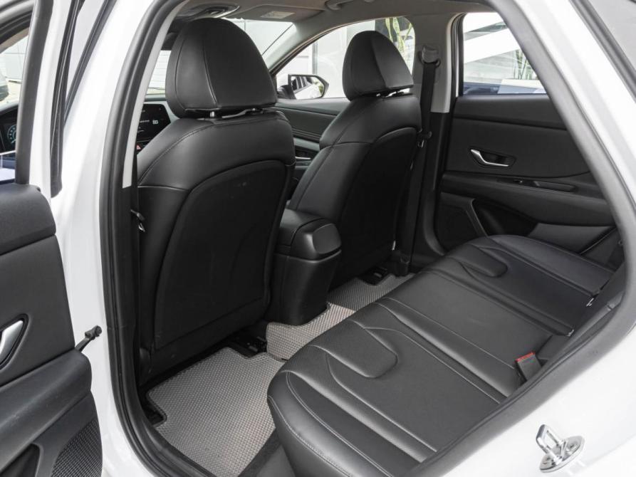 Hyundai Avante VII Краснодар  - изображение 11