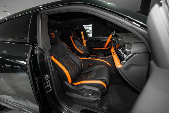Lamborghini Urus I Рестайлинг с пробегом 2025 года, цена 35 145 000 рублей, 2612 км, внедорожник, Автокод Объявления
