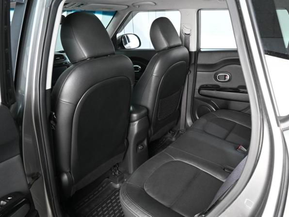Kia Soul II Рестайлинг с пробегом 2017 года, цена 1 459 000 рублей, 195980 км, хэтчбек, Автокод Объявления