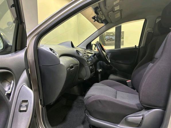 Toyota Vitz I (P10) с пробегом 2003 года, цена 347 000 рублей, 301424 км, хэтчбек, Автокод Объявления