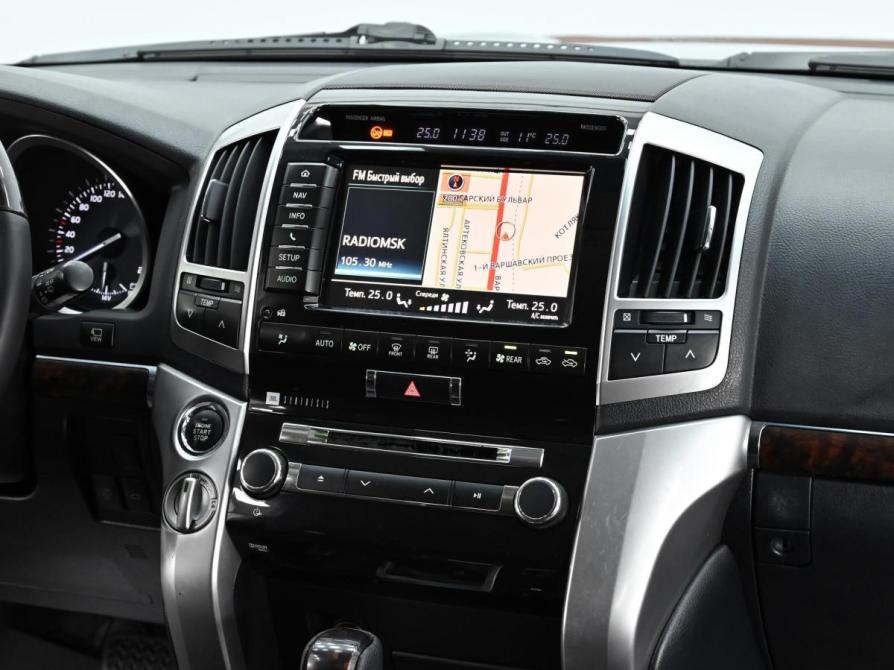 Toyota Land Cruiser 200 Series Рестайлинг 1 Москва  - изображение 10