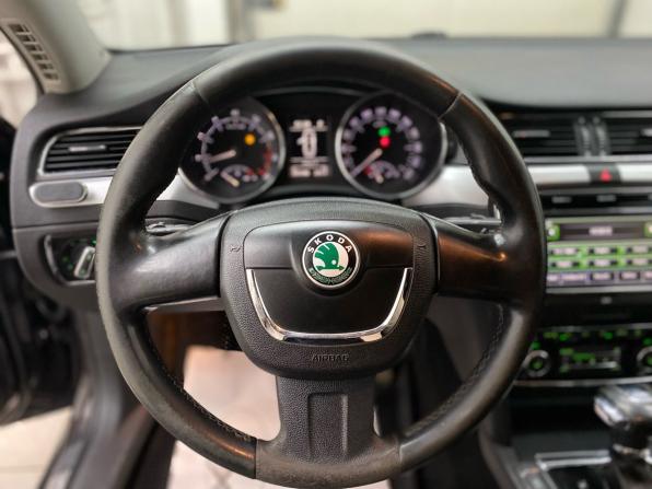 Skoda Superb II с пробегом 2010 года, цена 680 000 рублей, 285946 км, лифтбек, Автокод Объявления