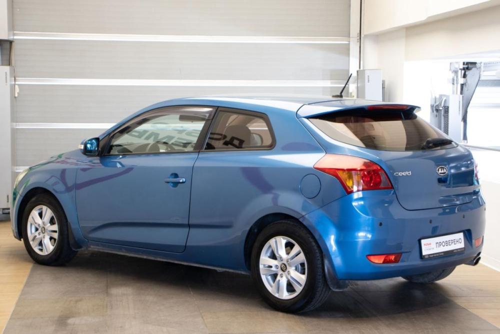 Kia Ceed I Москва  - изображение 6