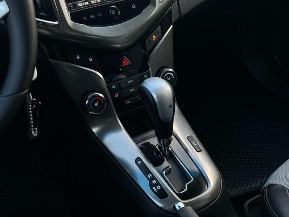 Chevrolet Cruze I Рестайлинг с пробегом 2013 года, цена 739 000 рублей, 100198 км, хэтчбек, Автокод Объявления
