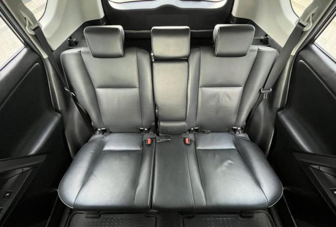 Toyota RAV4 IV (XA40) Рестайлинг с пробегом 2018 года, цена 2 730 000 рублей, 135614 км, внедорожник, Автокод Объявления