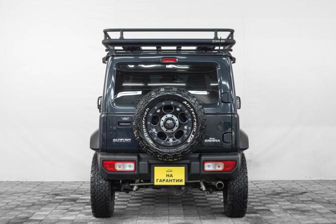 Suzuki Jimny IV с пробегом 2018 года, цена 2 149 000 рублей, 46000 км, внедорожник, Автокод Объявления