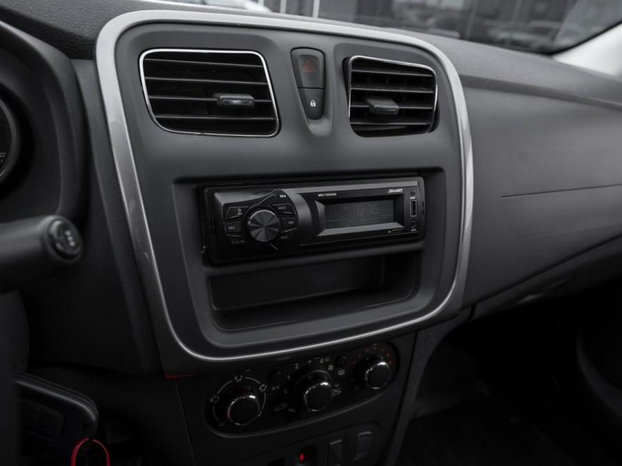 Renault Logan II Рестайлинг Москва  - изображение 14
