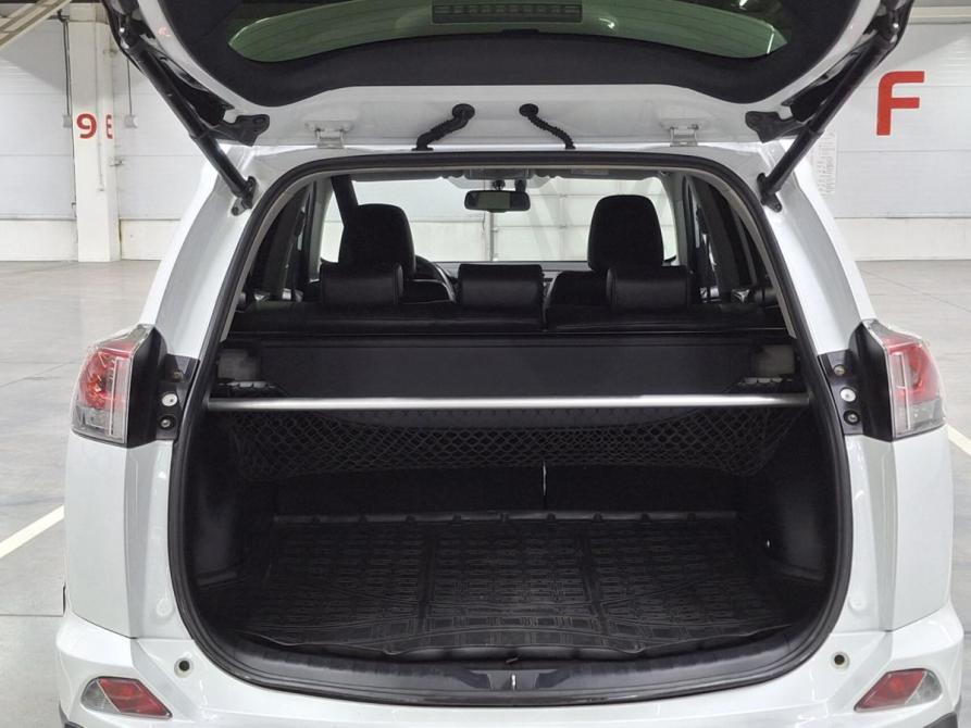 Toyota RAV4 IV (XA40) Рестайлинг Казань  - изображение 12