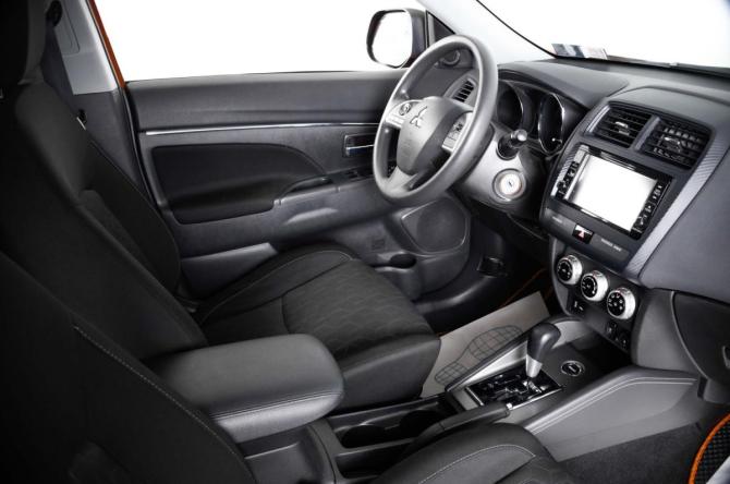 Mitsubishi Outlander Sport I Рестайлинг 3 с пробегом 2020 года, цена 2 149 000 рублей, 43652 км, внедорожник, Автокод Объявления