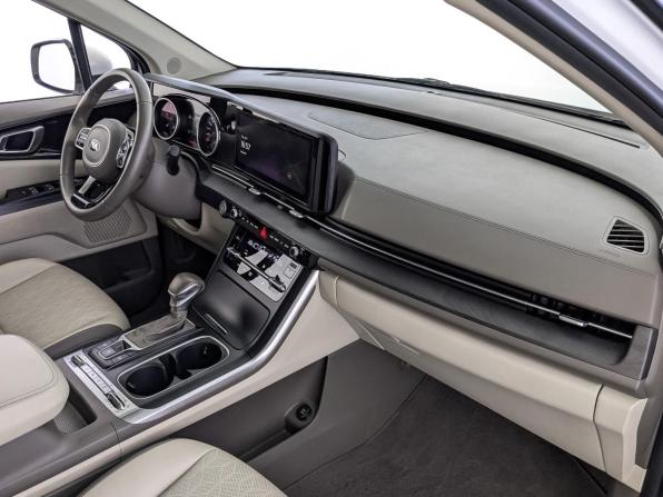 Kia Carnival IV с пробегом 2021 года, цена 3 700 000 рублей, 94550 км, минивэн, Автокод Объявления