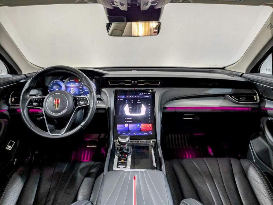 Hongqi H5 II Москва  - изображение 14