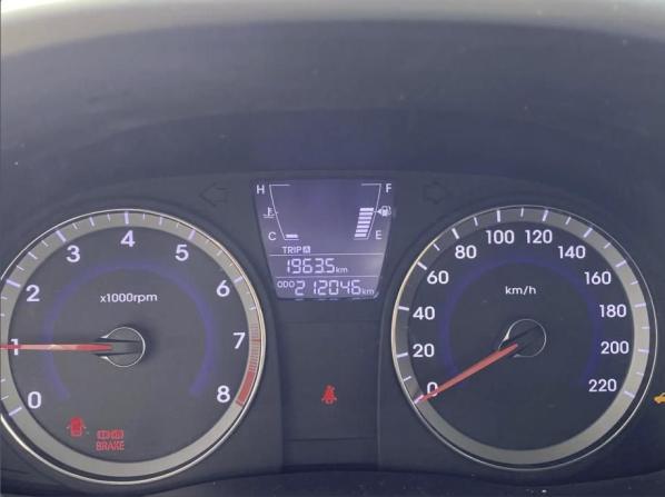 Hyundai Solaris I с пробегом 2011 года, цена 670 000 рублей, 212046 км, седан, Автокод Объявления