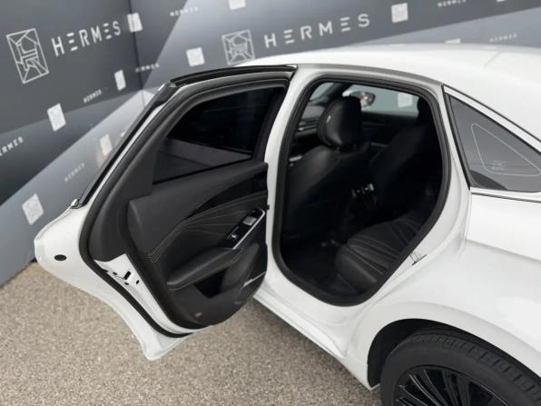 Geely Preface I с пробегом 2024 года, цена 2 630 000 рублей, 31523 км, седан, Автокод Объявления