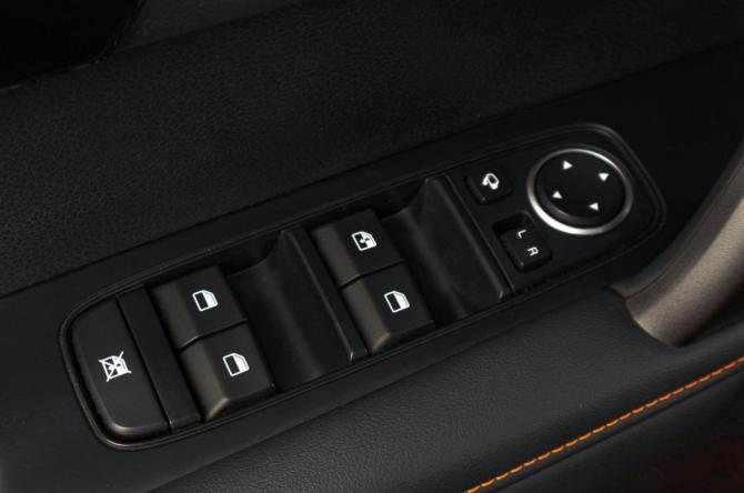 Kia Sportage V Рестайлинг с пробегом 2021 года, цена 2 819 000 рублей, 32912 км, внедорожник, Автокод Объявления