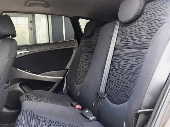 Hyundai Solaris I Рестайлинг с пробегом 2015 года, цена 1 199 000 рублей, 76807 км, хэтчбек, Автокод Объявления
