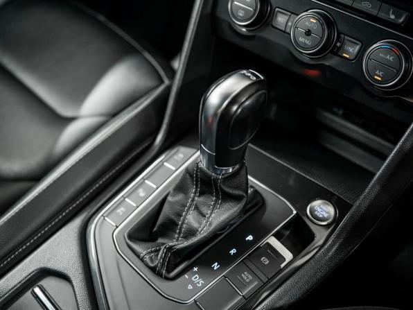 Volkswagen Tiguan II с пробегом 2019 года, цена 2 600 000 рублей, 50890 км, внедорожник, Автокод Объявления